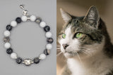tabby cat bracelet ,gray white tabby cat , cat gift, cat lover gift , tabby cat art , cat bracelet , cat lover bracelet . cat charm , gray white cat , tabby cat , gray tabby cat